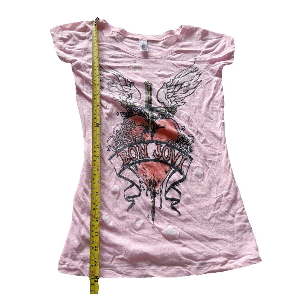 Women's Bon Jovi Baby Tee Shirt Top Pink Heart Dagger Wings Cross Pink Size S - Picture 7 of 16